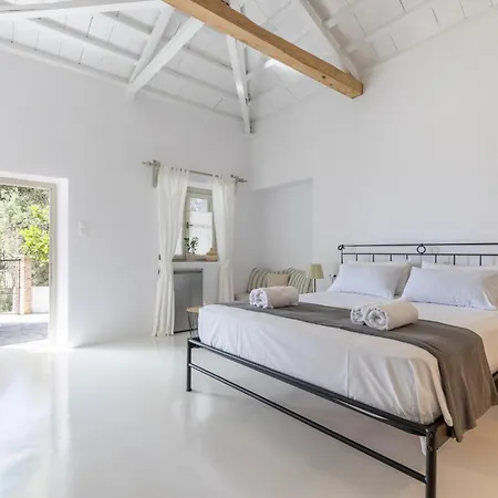 Archodiko Palio Klima - Infinite Blue Elegance *