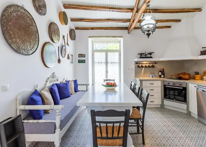 Willa Archodiko Palio Klima - Infinite Blue Elegance *