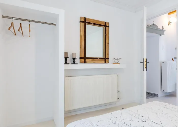 Archodiko Palio Klima - Infinite Blue Elegance *