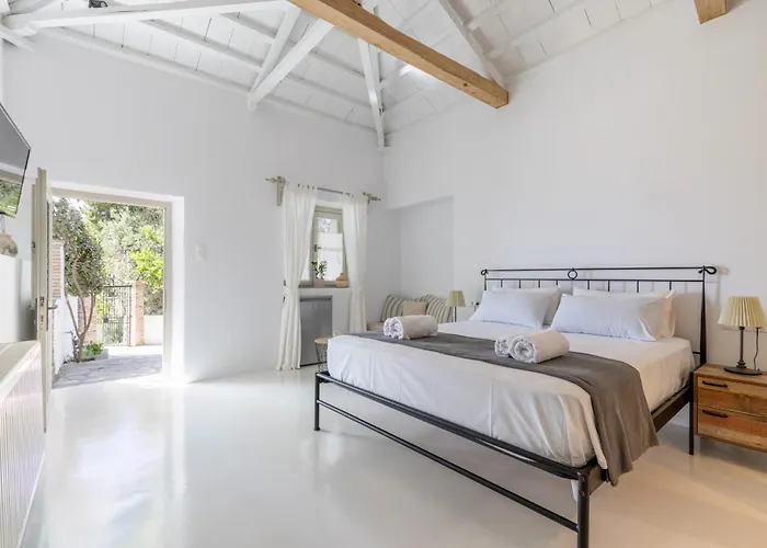 Archodiko Palio Klima - Infinite Blue Elegance *