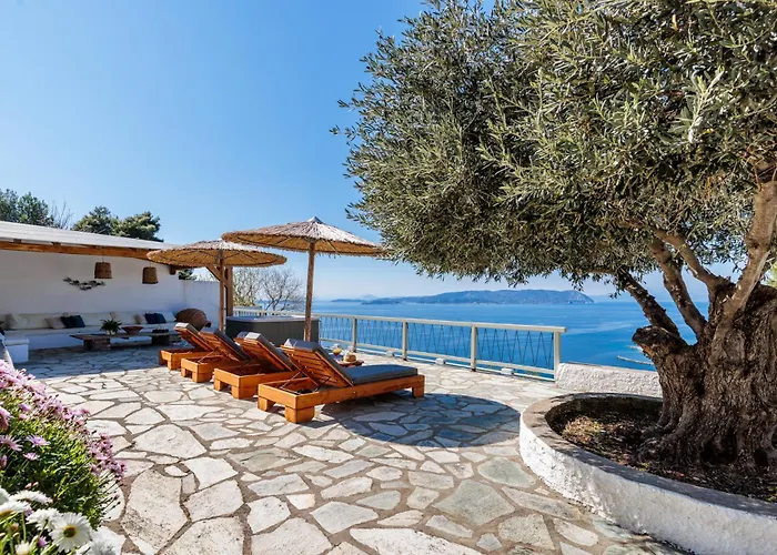 Willa Archodiko Palio Klima - Infinite Blue Elegance *